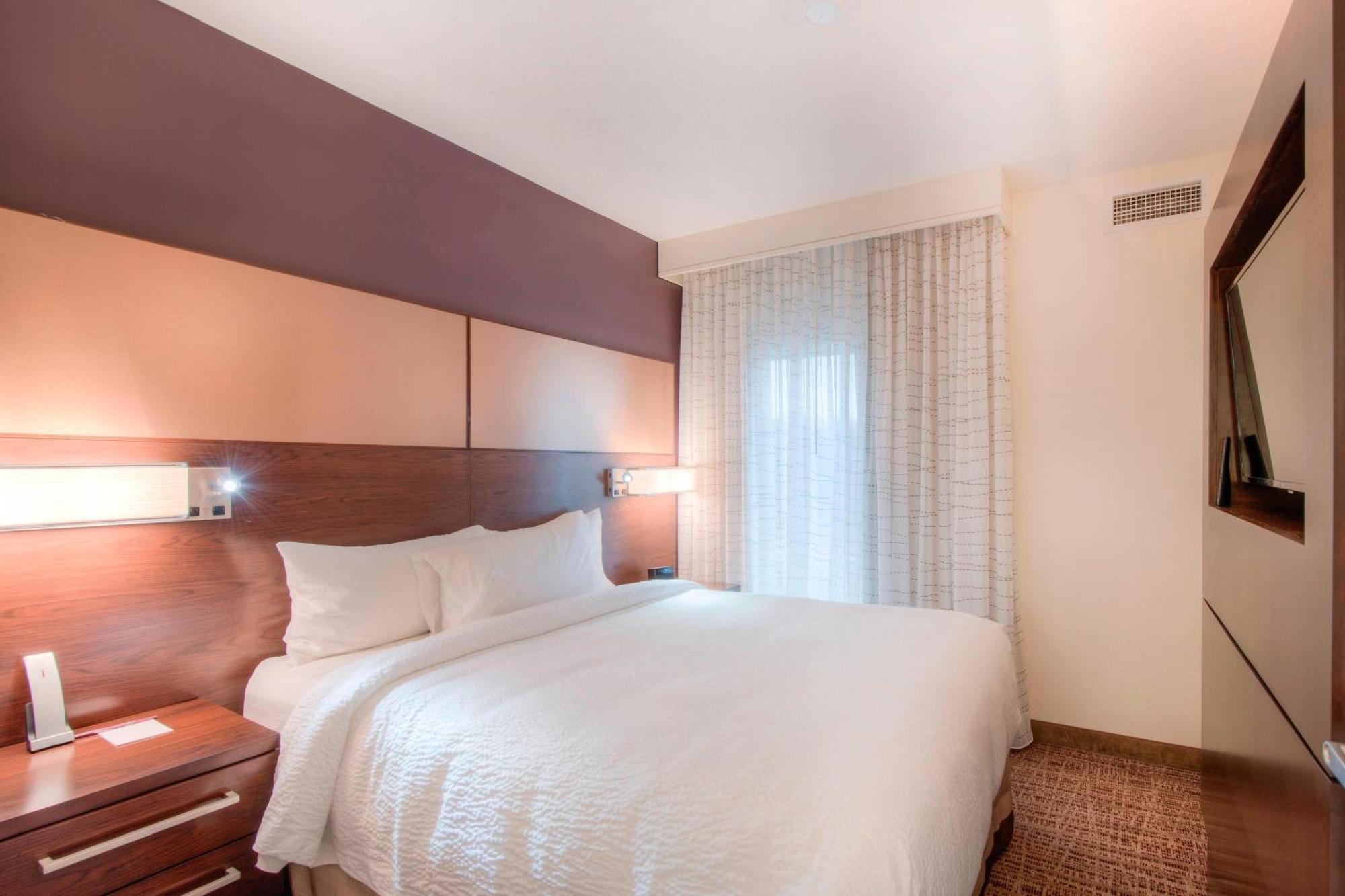 Residence Inn By Marriott Charlotte Airport Bagian luar foto